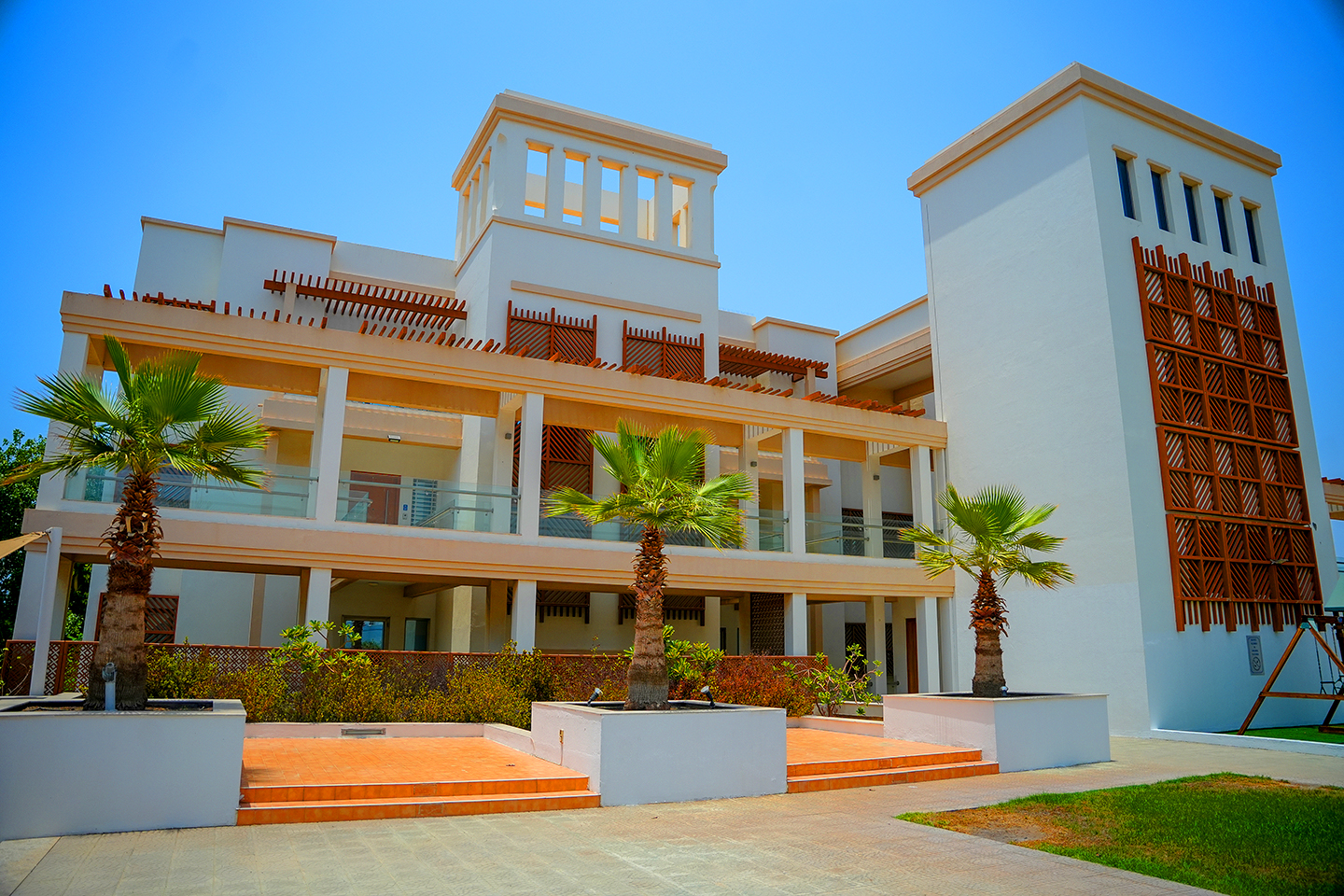Al Jawhara Gardens (3 Bedrooms)